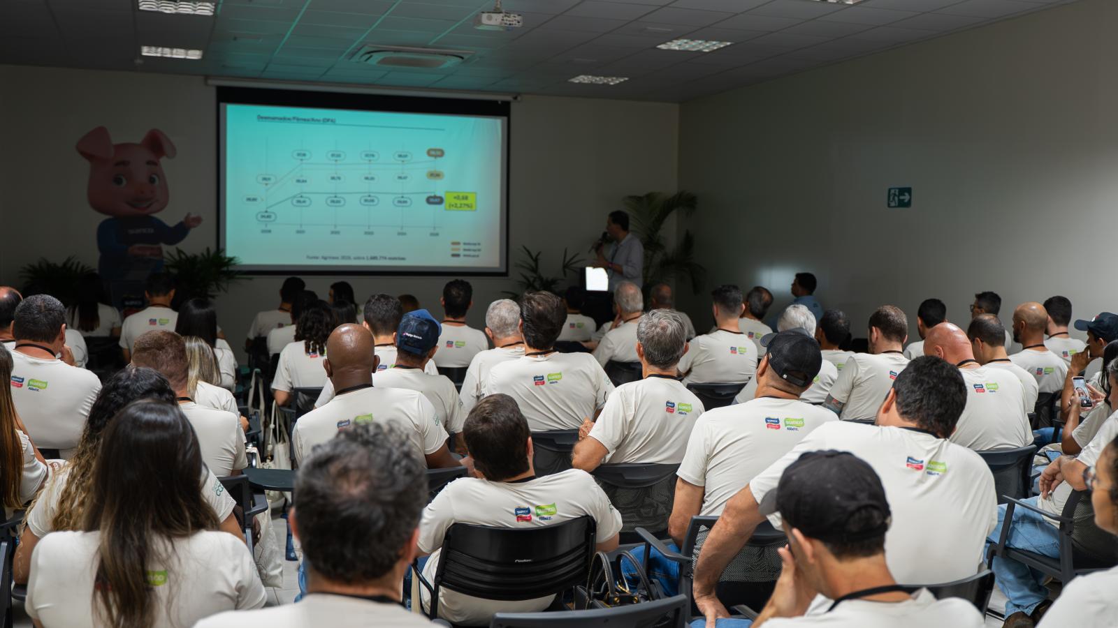 VII WorkPork debate caminhos para uma suinocultura mais sustentável e eficiente VII WorkPork debate caminhos para uma suinocultura mais sustentável e eficiente